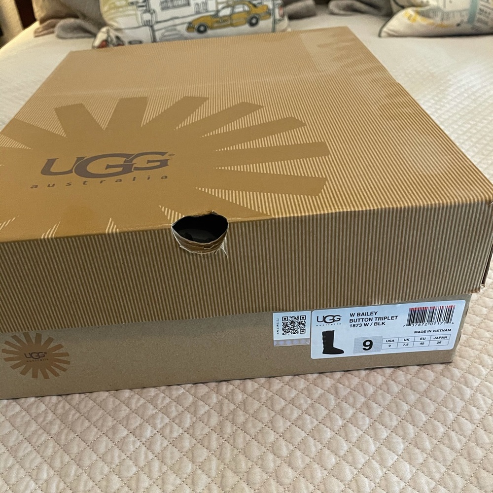 UGG Boots - W Bailey Button Triplet 1873 Black.